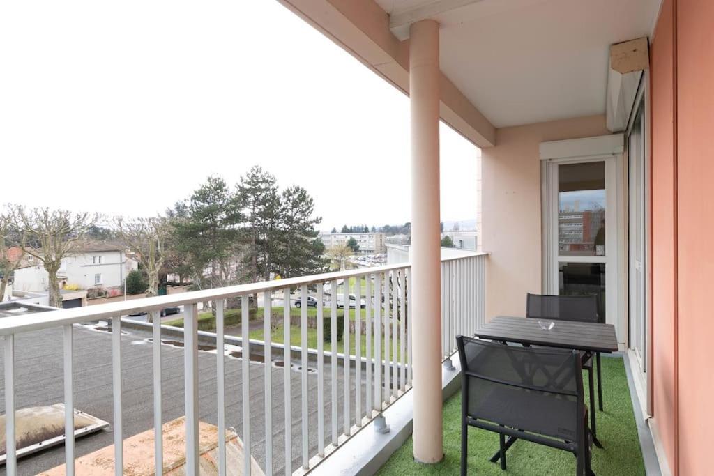 Cabana & Le Grand Appartement Lumineux Mâcon Exterior photo